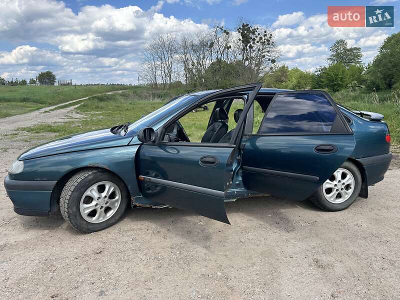 Лифтбек Renault Laguna 1996 в Боярке