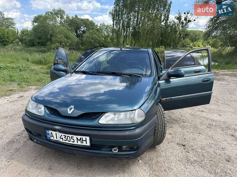 Лифтбек Renault Laguna 1996 в Боярке