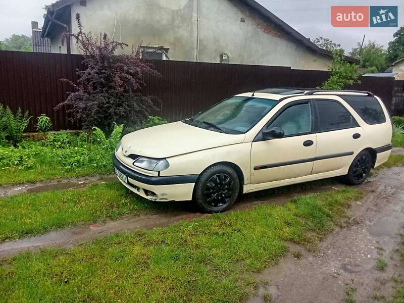 Універсал Renault Laguna 1995 в Золочеві