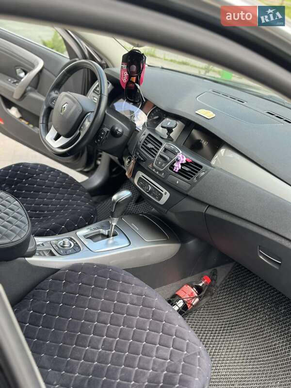 Лифтбек Renault Laguna 2015 в Виннице