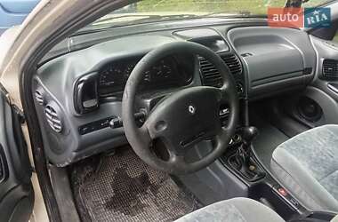 Универсал Renault Laguna 1995 в 
