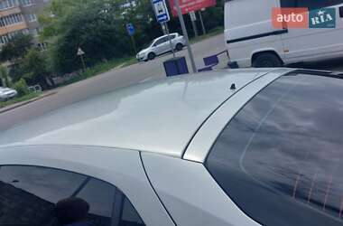 Лифтбек Renault Laguna 2003 в 