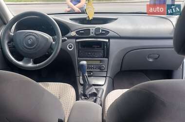 Лифтбек Renault Laguna 2003 в 