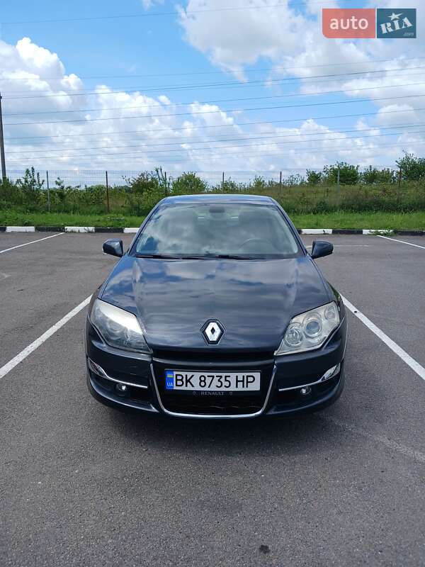 Лифтбек Renault Laguna 2011 в Ровно