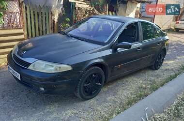 Лифтбек Renault Laguna 2003 в 