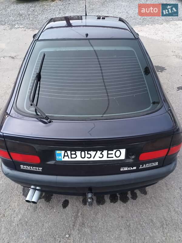 Лифтбек Renault Laguna 1996 в Виннице