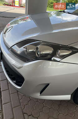 Лифтбек Renault Laguna 2010 в 