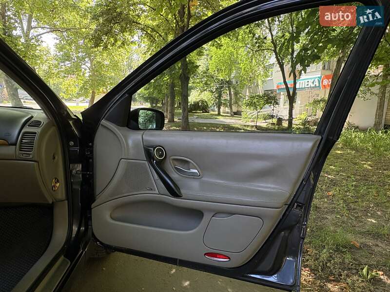 Ліфтбек Renault Laguna 2006 в Одесі
