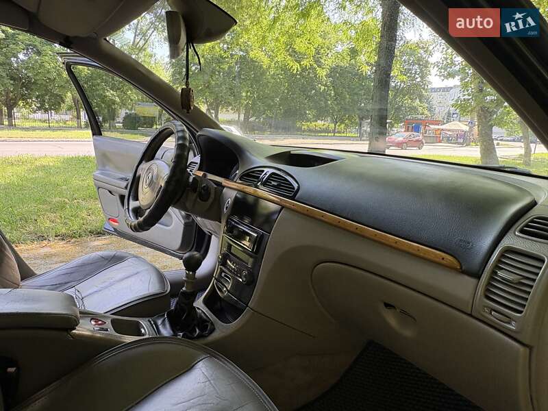 Ліфтбек Renault Laguna 2006 в Одесі