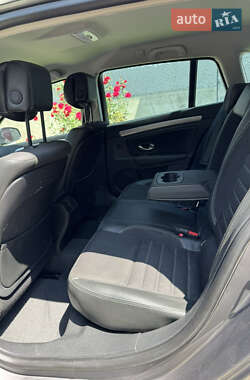 Универсал Renault Laguna 2012 в 
