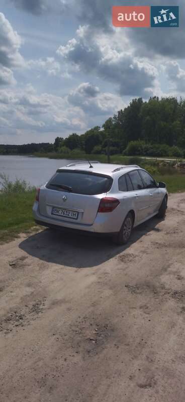 Универсал Renault Laguna 2010 в Бродах