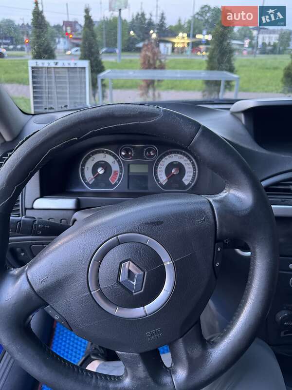 Лифтбек Renault Laguna 2006 в Львове