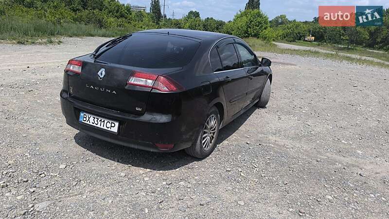 Купе Renault Laguna 2012 в Каменец-Подольском