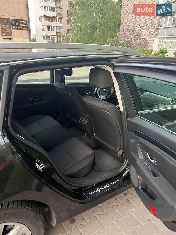 Универсал Renault Laguna 2010 в Звягеле