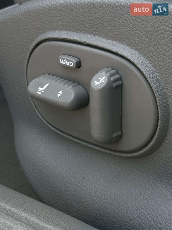 Лифтбек Renault Laguna 2004 в Белой Церкви