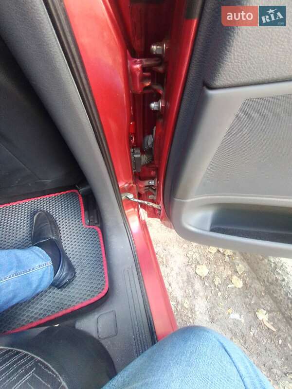 Ліфтбек Renault Laguna 2001 в Львові