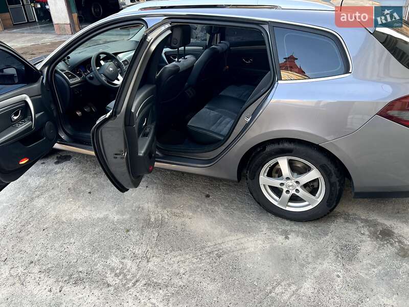 Универсал Renault Laguna 2012 в Рава-Русской