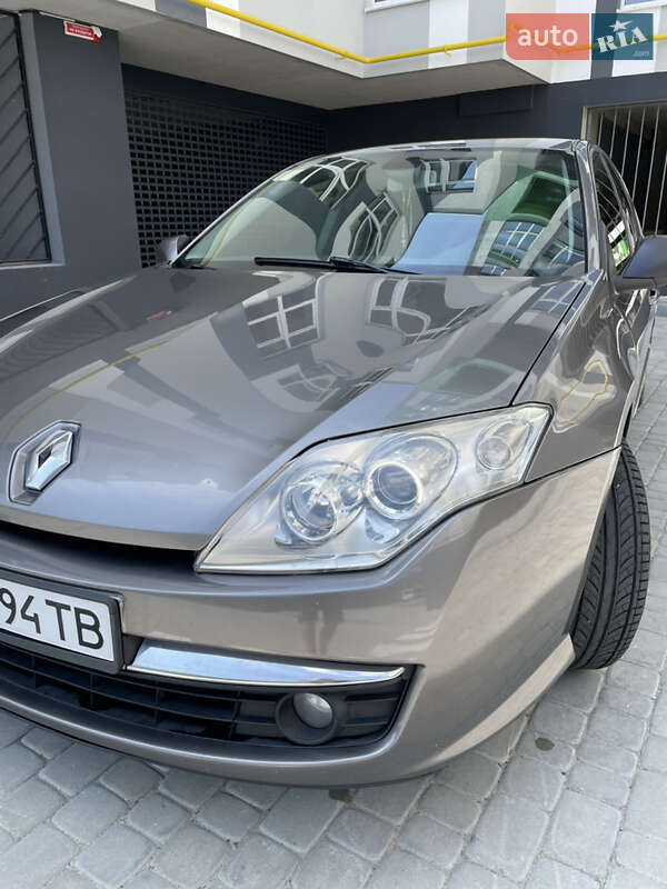 Ліфтбек Renault Laguna 2008 в Шептицькому