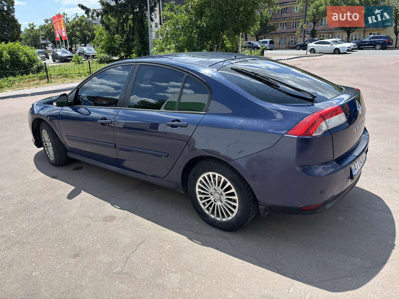 Лифтбек Renault Laguna 2008 в Ивано-Франковске фото 6 Лифтбек Renault Laguna 2008 в Ивано-Франковске
