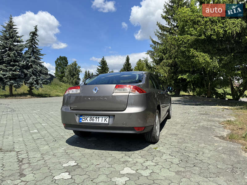 Универсал Renault Laguna 2008 в Ровно фото 9 Универсал Renault Laguna 2008 в Ровно