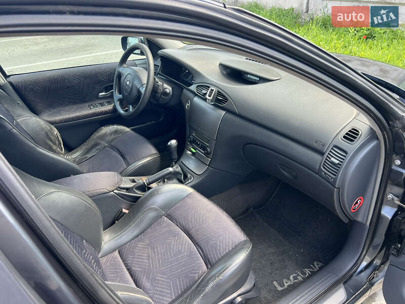 Универсал Renault Laguna 2001 в Виннице