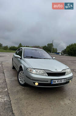 Лифтбек Renault Laguna 2001 в Ровно