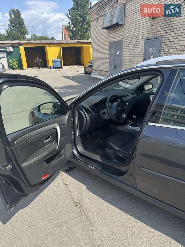 Универсал Renault Laguna 2012 в Киеве