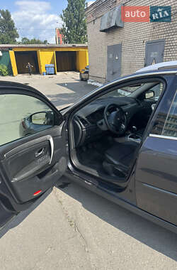 Універсал Renault Laguna 2012 в 