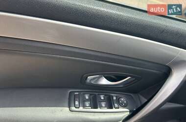 Универсал Renault Laguna 2012 в 