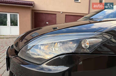 Лифтбек Renault Laguna 2011 в 