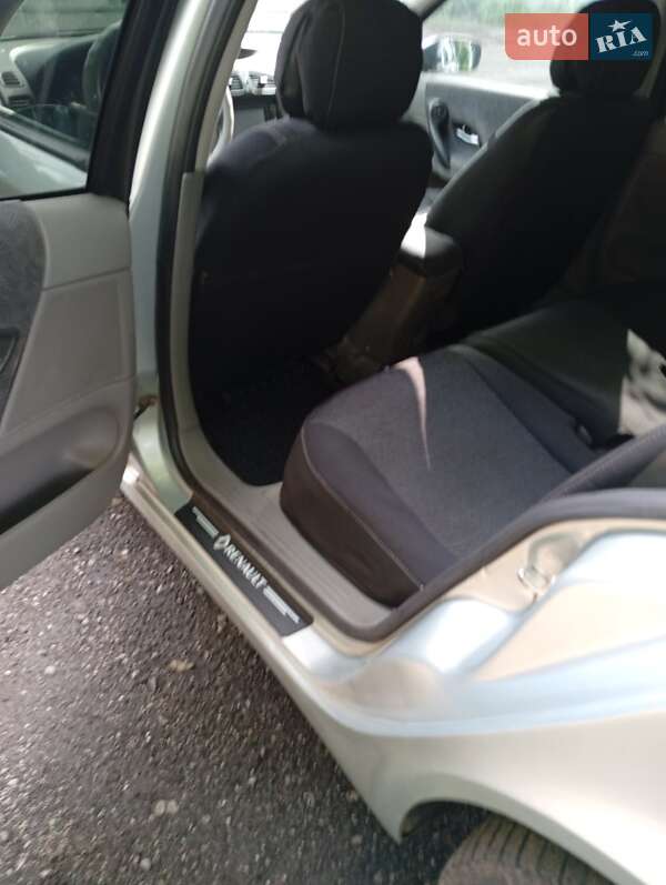 Універсал Renault Laguna 2001 в Лозовій фото 7 Універсал Renault Laguna 2001 в Лозовій