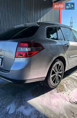 Универсал Renault Laguna 2012 в 