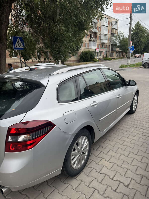 Универсал Renault Laguna 2013 в Хмельницком