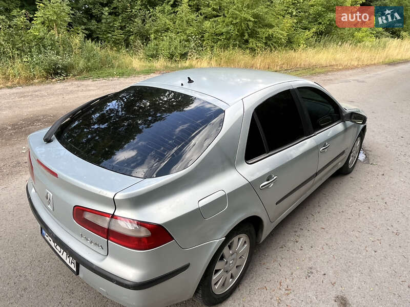 Лифтбек Renault Laguna 2002 в Тернополе