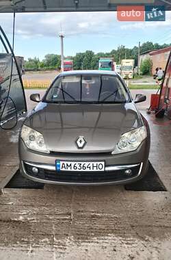 Лифтбек Renault Laguna 2008 в Коростене