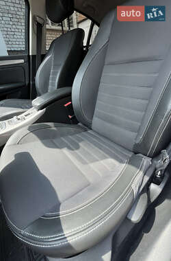 Лифтбек Renault Laguna 2011 в 