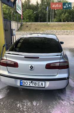 Лифтбек Renault Laguna 2002 в 