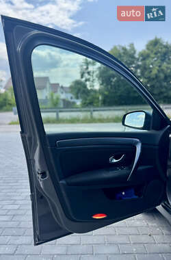 Универсал Renault Laguna 2009 в 