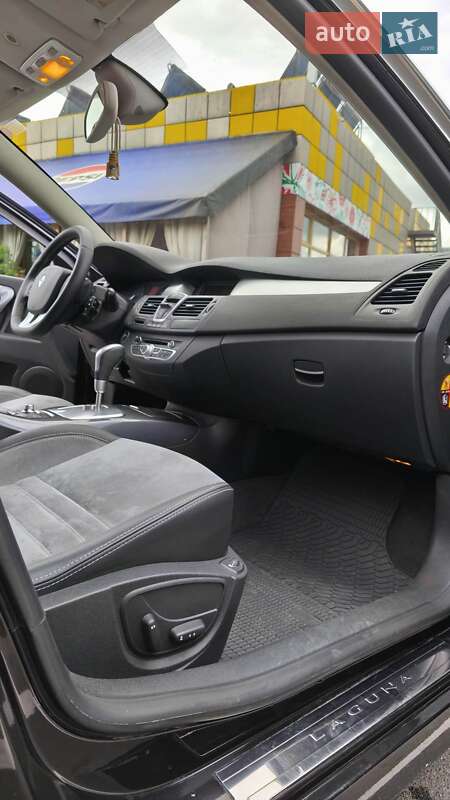 Лифтбек Renault Laguna 2010 в Киеве