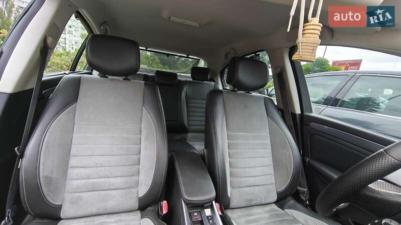 Лифтбек Renault Laguna 2010 в Киеве