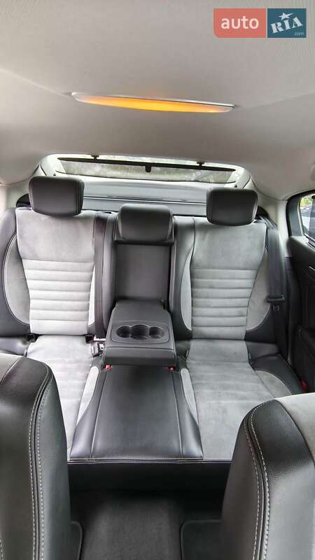 Лифтбек Renault Laguna 2010 в Киеве