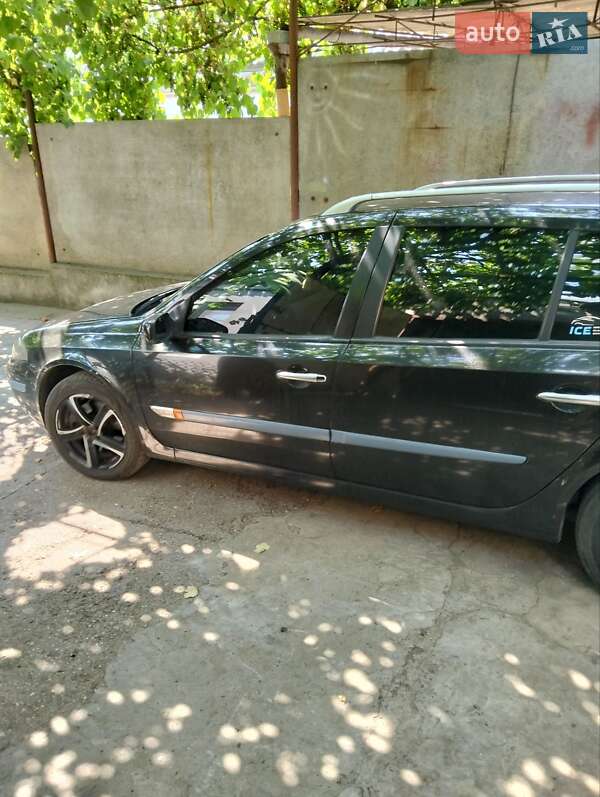 Универсал Renault Laguna 2004 в Николаеве