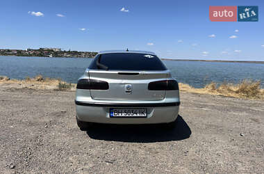 Лифтбек Renault Laguna 2002 в 