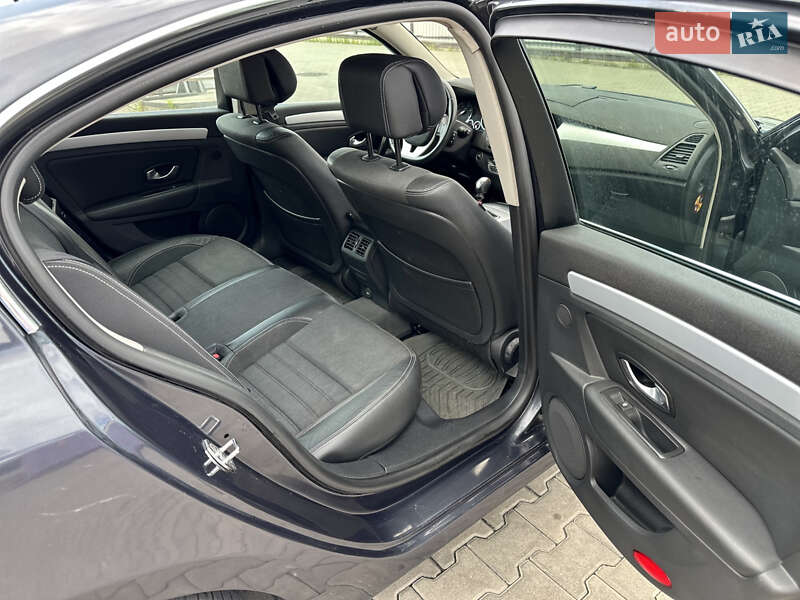 Лифтбек Renault Laguna 2009 в Рожище