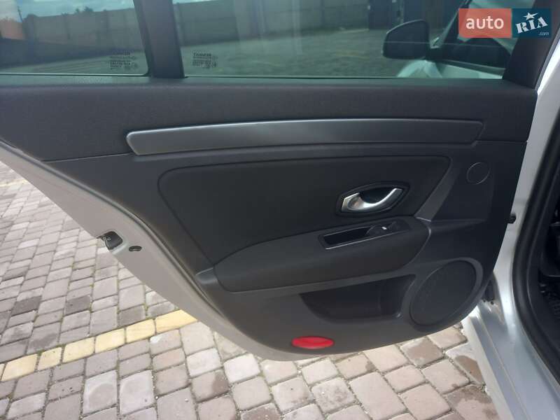 Ліфтбек Renault Laguna 2008 в Теофіполі