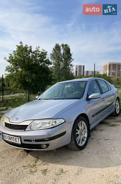 Ліфтбек Renault Laguna 2001 в Тернополі