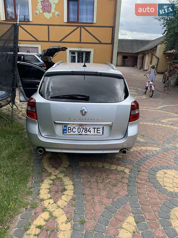 Универсал Renault Laguna 2010 в Львове