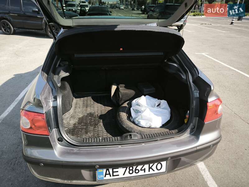 Лифтбек Renault Laguna 2006 в Днепре фото 2 Лифтбек Renault Laguna 2006 в Днепре