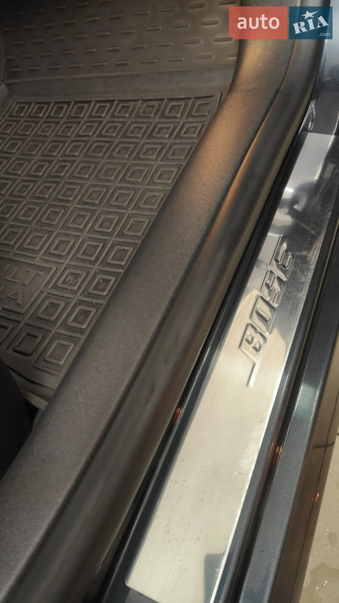 2013 Renault Laguna - мініатюра 32