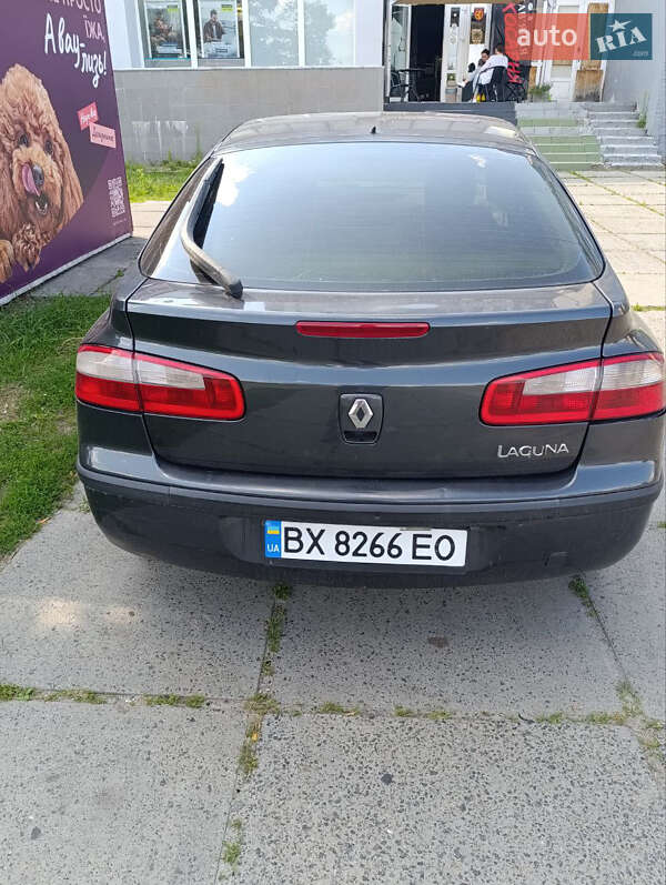 Ліфтбек Renault Laguna 2002 в Києві